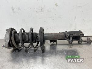Used Fronts shock absorber, left Mercedes B (W246,242) 2.2 B-220 CDI BlueEFFICIENCY 16V Price € 131,25 Margin scheme offered by Autoparts Pater