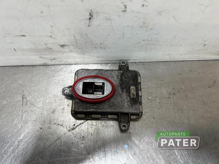 Używane Starter ksenonowy BMW 3 serie (F30) 328i 2.0 16V Cena € 42,00 Procedura marży oferowane przez Autoparts Pater