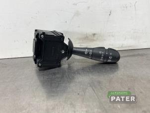 Used Wiper switch Renault Clio IV (5R) 0.9 Energy TCE 90 12V Price € 36,75 Margin scheme offered by Autoparts Pater