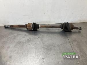Used Front drive shaft, right Opel Vivaro 1.6 CDTi BiTurbo Price € 158,81 Inclusive VAT offered by Autoparts Pater