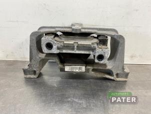 Used Engine mount Mercedes B (W246,242) 1.5 B-180 CDI 16V Price € 31,50 Margin scheme offered by Autoparts Pater