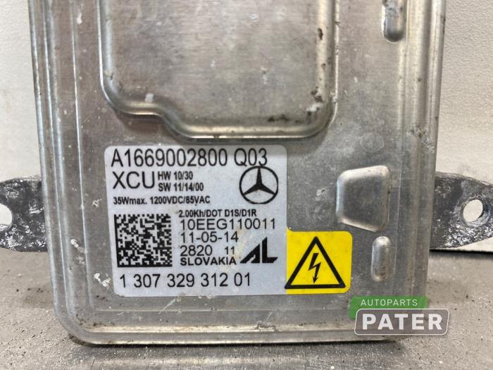 Xenon module from a Mercedes-Benz B (W246,242) 1.5 B-180 CDI 16V 2014