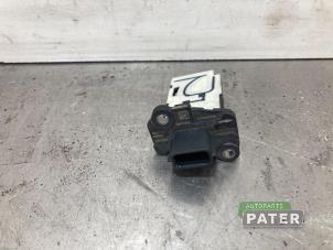 Used Air mass meter Renault Trafic (1FL/2FL/3FL/4FL) 1.6 dCi 95 Price € 76,23 Inclusive VAT offered by Autoparts Pater