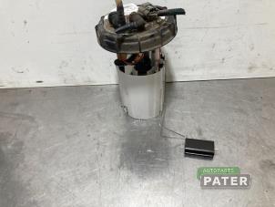 Used Booster pump Renault Trafic (1FL/2FL/3FL/4FL) 1.6 dCi 95 Price € 76,23 Inclusive VAT offered by Autoparts Pater
