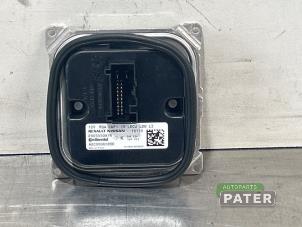 Used Module LED headlight Renault Clio IV (5R) 0.9 Energy TCE 90 12V Price € 78,75 Margin scheme offered by Autoparts Pater