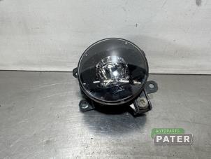 Used Fog light, front right Renault Clio IV (5R) 0.9 Energy TCE 90 12V Price € 47,25 Margin scheme offered by Autoparts Pater