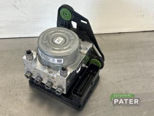 Używane Pompa ABS Audi Q3 (F3B) 1.4 45 TFSIe 16V Cena € 183,75 Procedura marży oferowane przez Autoparts Pater
