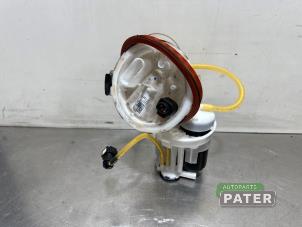 Usados Bomba eléctrica de combustible Porsche Cayenne Coupe (9YB) 3.0 V6 24V Turbo Precio € 210,00 Norma de margen ofrecido por Autoparts Pater
