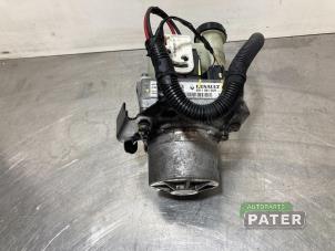Used Power steering pump Renault Express 1.5 dCi 75 Price € 254,10 Inclusive VAT offered by Autoparts Pater