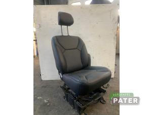 Used Centre seat Renault Trafic New (FL) 1.9 dCi 82 16V Price € 76,23 Inclusive VAT offered by Autoparts Pater