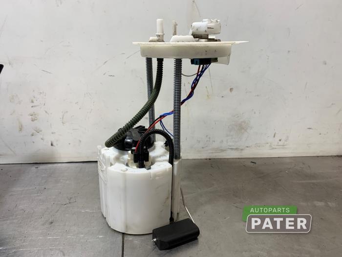 Usagé Pompe essence Opel Astra K 1.2 Turbo 12V Prix € 42,00 Règlement à la marge proposé par Autoparts Pater