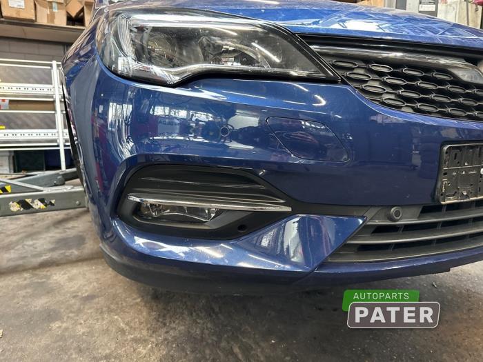 Face avant d'un Opel Astra K 1.2 Turbo 12V 2021