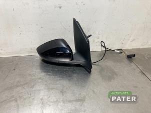 Used Wing mirror, right Volkswagen Up! (121) 1.0 MPI 12V Price € 78,75 Margin scheme offered by Autoparts Pater