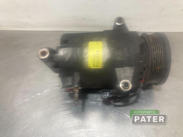 Usagé Pompe clim Ford Transit 2.2 TDCi 16V Prix € 95,29 Prix TTC proposé par Autoparts Pater