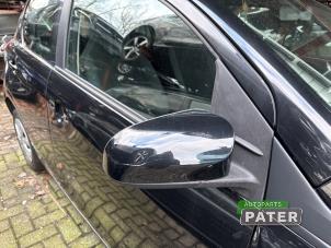 Usados Retrovisor externo derecha Peugeot 108 1.0 12V VVT-i Precio € 52,50 Norma de margen ofrecido por Autoparts Pater