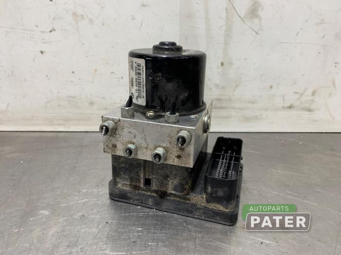 Usagé Bloc ABS BMW 1 serie (E87/87N) 116i 1.6 16V Prix € 78,75 Règlement à la marge proposé par Autoparts Pater