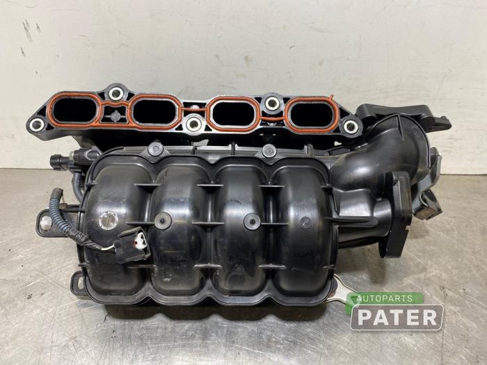 Używane Kolektor dolotowy Toyota Yaris III (P13) 1.33 16V Dual VVT-I Cena € 63,00 Procedura marży oferowane przez Autoparts Pater
