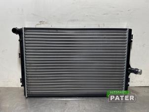 Used Radiator Volkswagen Caddy III (2KA,2KH,2CA,2CH) 2.0 TDI 16V Price € 57,75 Margin scheme offered by Autoparts Pater