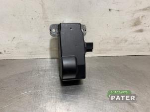 Used Steering box lock Volkswagen Passat Variant (365) 1.4 TSI 16V EcoFuel Price € 52,50 Margin scheme offered by Autoparts Pater