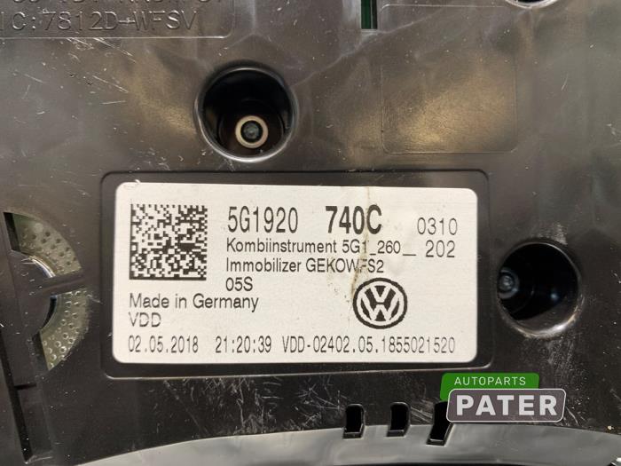 Compteur d'un Volkswagen Golf VII Variant (AUVV) 1.4 TSI BlueMotion Technology 125 16V 2018
