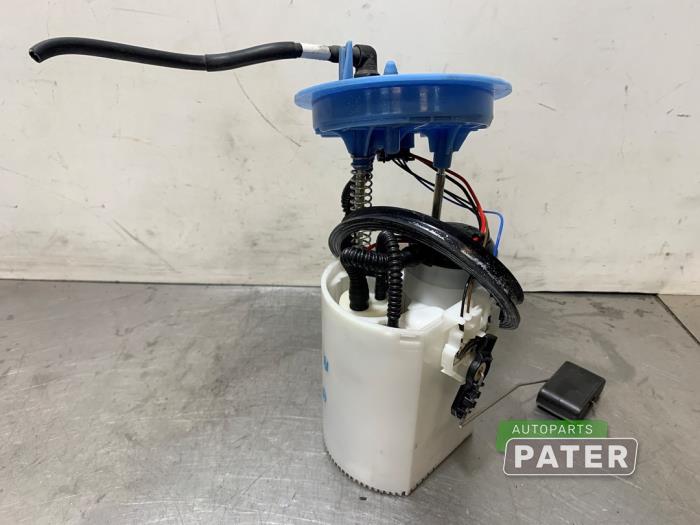 Usagé Pompe essence Volkswagen Golf VII Variant (AUVV) 1.0 TSI 12V BlueMotion Technology Prix € 42,00 Règlement à la marge proposé par Autoparts Pater