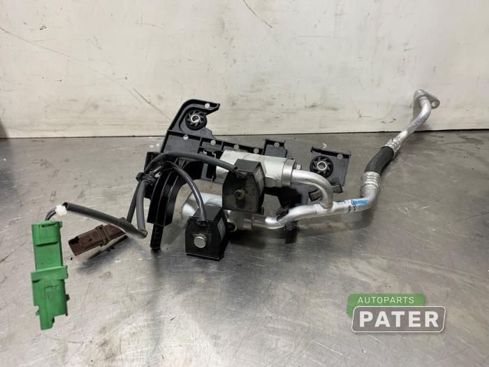 Begagnade Trycksensor, luftkonditionering Renault Zoé (AG) 53kW Pris € 52,50 Marginaltabell erbjuds av Autoparts Pater