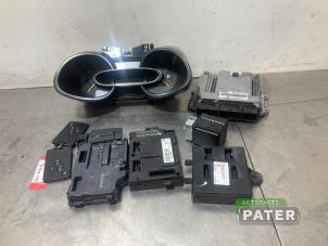 Used Ignition lock + computer Renault Clio IV (5R) 1.5 Energy dCi 90 FAP Price € 367,50 Margin scheme offered by Autoparts Pater
