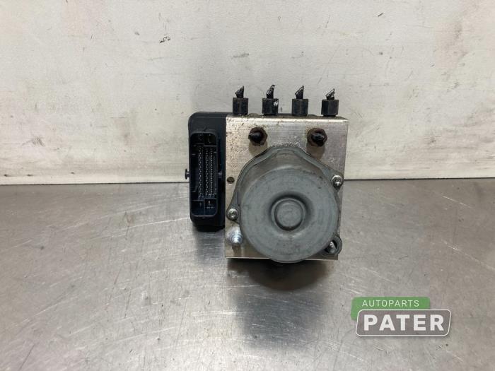 Begagnade ABS-pump Tesla Model X 100X Pris € 78,75 Marginaltabell erbjuds av Autoparts Pater