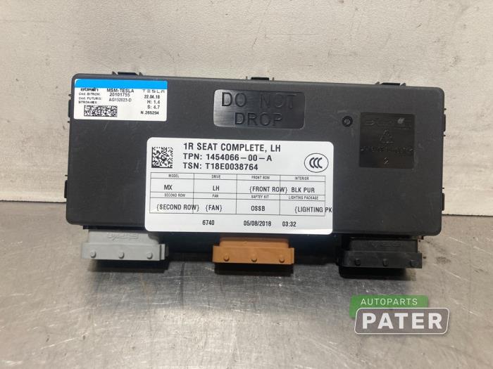 Begagnade Sätesdator Tesla Model X 100X Pris € 183,75 Marginaltabell erbjuds av Autoparts Pater