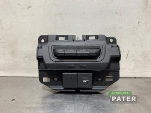 Used AIH headlight switch Renault Zoé (AG) R135 Price € 21,00 Margin scheme offered by Autoparts Pater