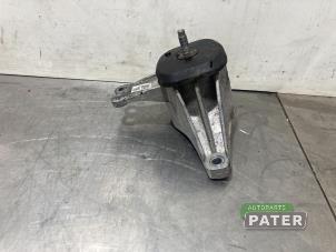 Used Engine mount Kia Sorento IV (MQ4) 1.6 T-GDi Plug-in Hybrid 16V 4x4 Price on request offered by Autoparts Pater