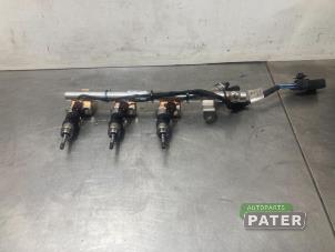 Used Fuel injector nozzle Opel Astra K 1.2 Turbo 12V Price € 210,00 Margin scheme offered by Autoparts Pater