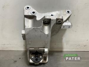 Used Engine mount Hyundai Kona (OS) 39 kWh Price € 52,50 Margin scheme offered by Autoparts Pater