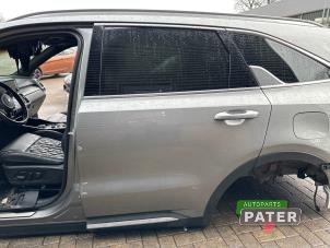 Used Rear door 4-door, left Kia Sorento IV (MQ4) 1.6 T-GDi Plug-in Hybrid 16V 4x4 Price € 1.207,50 Margin scheme offered by Autoparts Pater