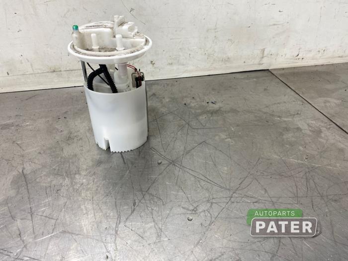 Petrol pump from a Fiat Punto III (199) 0.9 TwinAir Turbo 100 2018