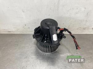 Used Heating and ventilation fan motor Mercedes Sprinter 3,5t (906.63) 316 CDI 16V Price € 44,47 Inclusive VAT offered by Autoparts Pater
