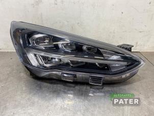 Used Headlight, right Ford Focus 4 1.5 EcoBoost 12V 182 Price € 367,50 Margin scheme offered by Autoparts Pater
