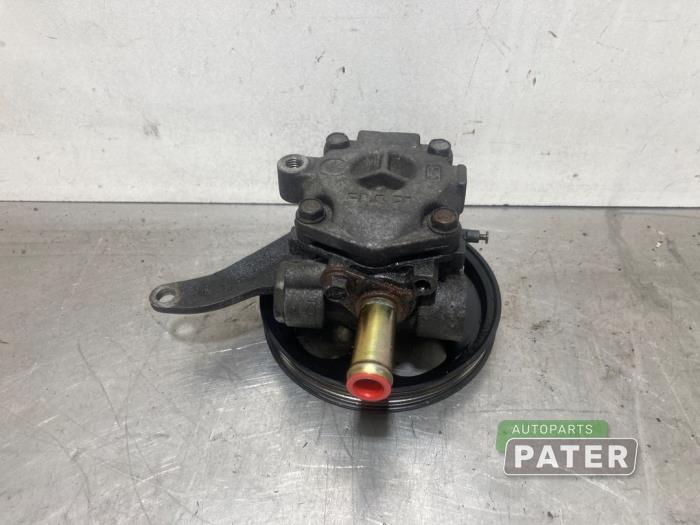 Usagé Pompe de direction Daihatsu YRV (M2) 1.3 16V DVVT Turbo Prix € 21,00 Règlement à la marge proposé par Autoparts Pater