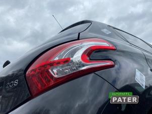 Used Taillight, right Peugeot 208 I (CA/CC/CK/CL) 1.2 Vti 12V PureTech 82 Price on request offered by Autoparts Pater