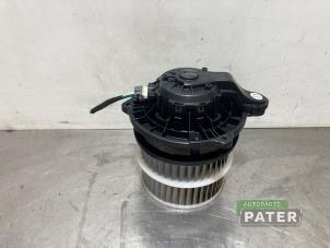 Używane Silnik wentylatora nagrzewnicy Kia Sorento IV (MQ4) 1.6 T-GDi Plug-in Hybrid 16V 4x4 Cena € 157,50 Procedura marży oferowane przez Autoparts Pater