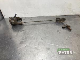 Used Spare wheel mechanism Mercedes V (447.8) 2.1 250 BlueTEC, 250 d 16V Price € 127,05 Inclusive VAT offered by Autoparts Pater