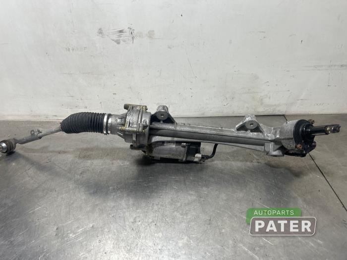 Power steering box from a BMW 1 serie (F20) 116d 1.5 12V TwinPower 2016
