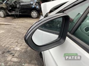 Usagé Rétroviseur extérieur gauche Opel Astra K 1.2 Turbo 12V Prix € 105,00 Règlement à la marge proposé par Autoparts Pater