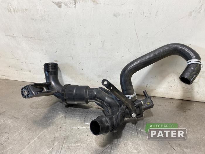 Gebrauchte Intercooler Rohr Ford Focus 4 Wagon 1.0 Ti-VCT EcoBoost 12V 125 Preis € 78,75 Margenregelung angeboten von Autoparts Pater