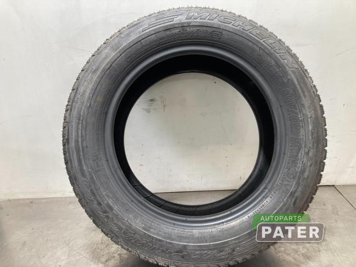 Używane Opona Cena € 26,25 Procedura marży oferowane przez Autoparts Pater