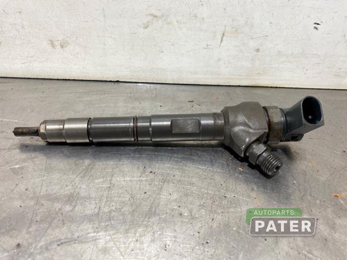 Usagé Injecteurs Volkswagen Golf VII (AUA) 1.6 TDI 16V Prix € 73,50 Règlement à la marge proposé par Autoparts Pater