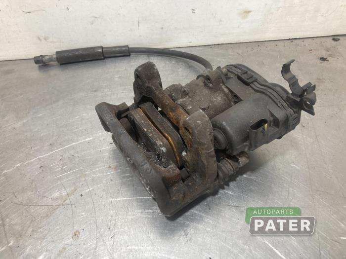 Gebrauchte Bremszange links hinten Mercedes A (W176) 1.5 A-180 CDI, A-180d 16V Preis € 52,50 Margenregelung angeboten von Autoparts Pater
