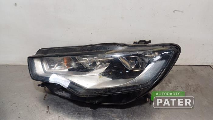 Używane Reflektor lewy Audi A6 Avant (C7) 2.0 TFSI 16V Cena € 78,75 Procedura marży oferowane przez Autoparts Pater