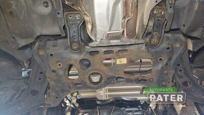 Usados Subchasis Volkswagen Golf VII (AUA) 2.0 GTD 16V Precio € 131,25 Norma de margen ofrecido por Autoparts Pater