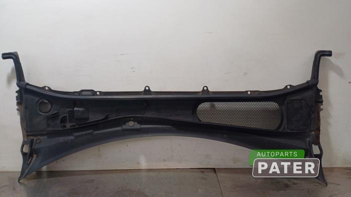 Używane Parawan Volvo V60 II (ZW) 2.0 T6 16V Twin Engine Cena € 78,75 Procedura marży oferowane przez Autoparts Pater